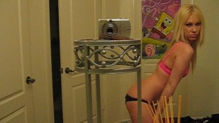 Young Petite Selfshot Amateur Strips On Webcam