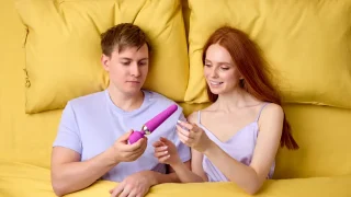How to Choose a Good Dildo for Your Girlfriend